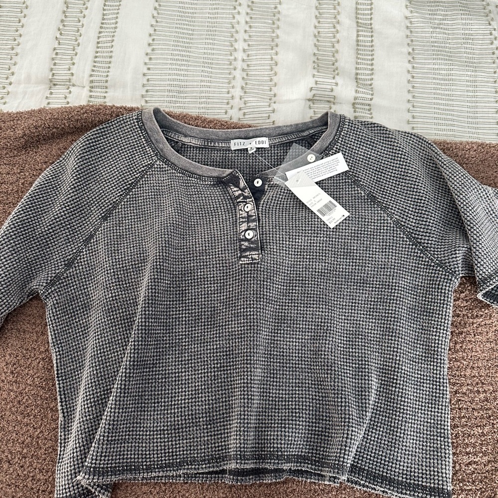 Buckle  Gray Waffle Knit Top